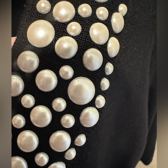 Calvin Klein sweater size M - Picture 2 of 2